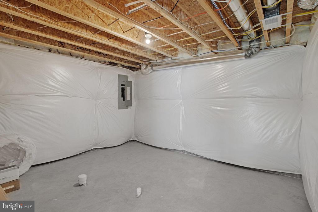 35622 PINE NEEDLE LN, LOCUST GROVE, Virginia 22508, 4 Bedrooms Bedrooms, ,2 BathroomsBathrooms,Residential,35622 PINE NEEDLE LN,VAOR2013888 MLS # VAOR2013888