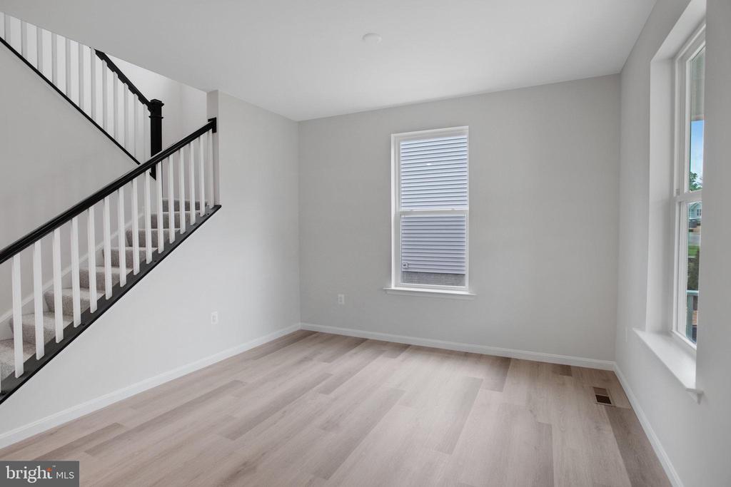 35622 PINE NEEDLE LN, LOCUST GROVE, Virginia 22508, 4 Bedrooms Bedrooms, ,2 BathroomsBathrooms,Residential,35622 PINE NEEDLE LN,VAOR2013888 MLS # VAOR2013888