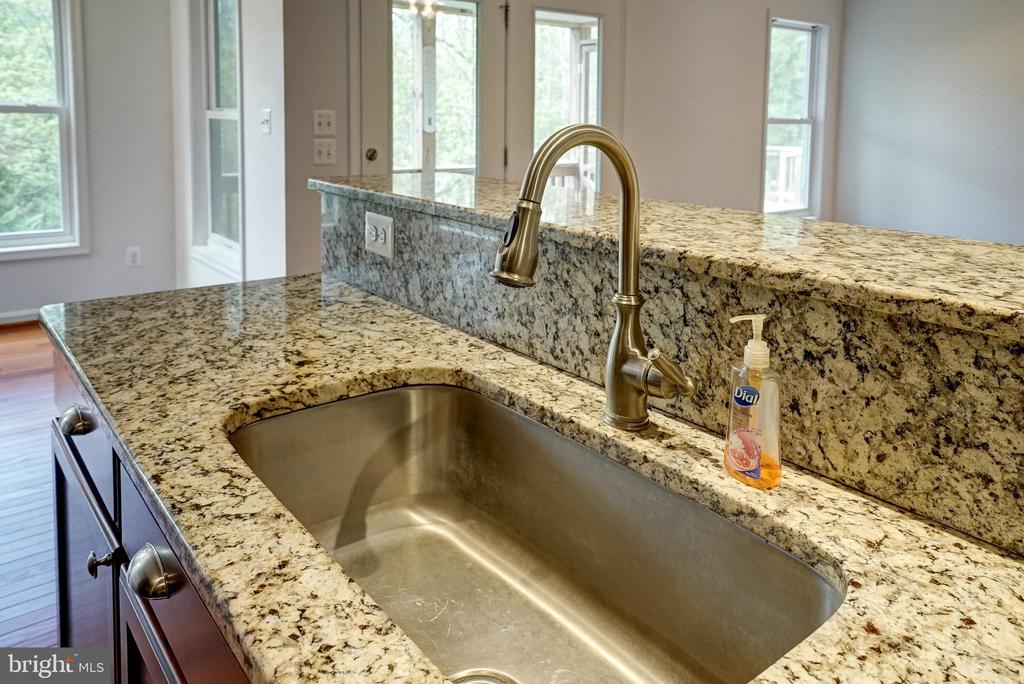 13323 ALVA BROOKS LN, SPOTSYLVANIA, Virginia 22551, 3 Bedrooms Bedrooms, ,2 BathroomsBathrooms,Residential,13323 ALVA BROOKS LN,VASP2040982 MLS # VASP2040982