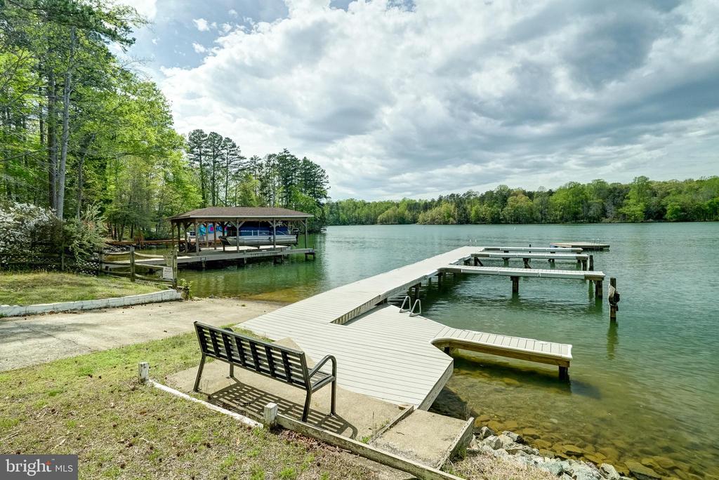 13323 ALVA BROOKS LN, SPOTSYLVANIA, Virginia 22551, 3 Bedrooms Bedrooms, ,2 BathroomsBathrooms,Residential,13323 ALVA BROOKS LN,VASP2040982 MLS # VASP2040982