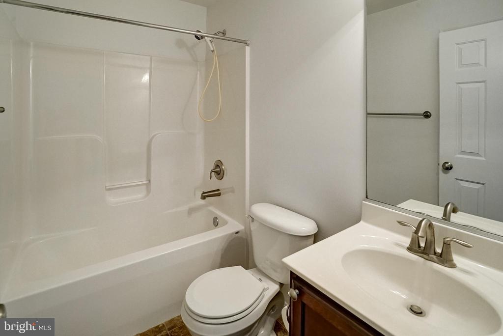 13323 ALVA BROOKS LN, SPOTSYLVANIA, Virginia 22551, 3 Bedrooms Bedrooms, ,2 BathroomsBathrooms,Residential,13323 ALVA BROOKS LN,VASP2040982 MLS # VASP2040982