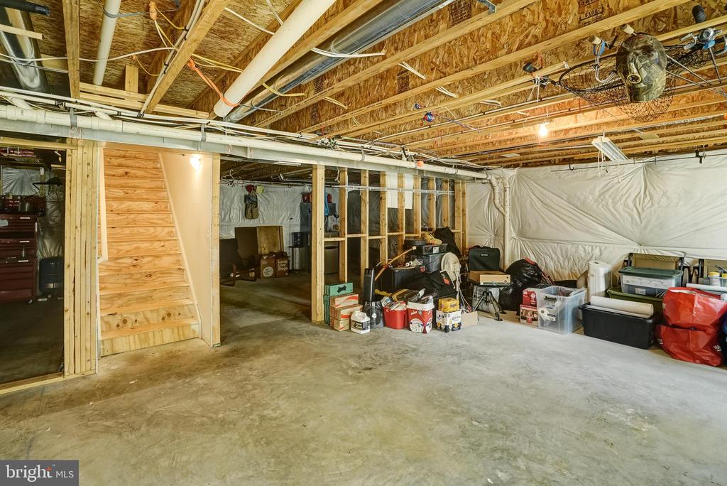 13323 ALVA BROOKS LN, SPOTSYLVANIA, Virginia 22551, 3 Bedrooms Bedrooms, ,2 BathroomsBathrooms,Residential,13323 ALVA BROOKS LN,VASP2040982 MLS # VASP2040982