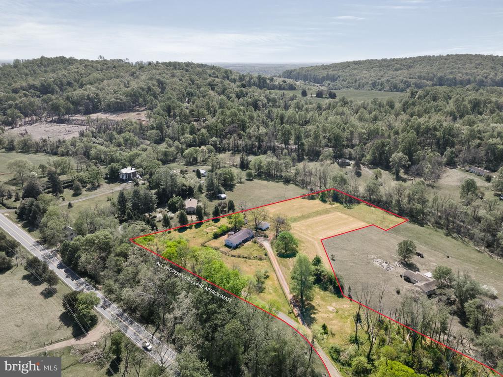 12101 GREENWOOD RD, ORANGE, Virginia 22960, 3 Bedrooms Bedrooms, ,2 BathroomsBathrooms,Residential,12101 GREENWOOD RD,VAOR2013892 MLS # VAOR2013892