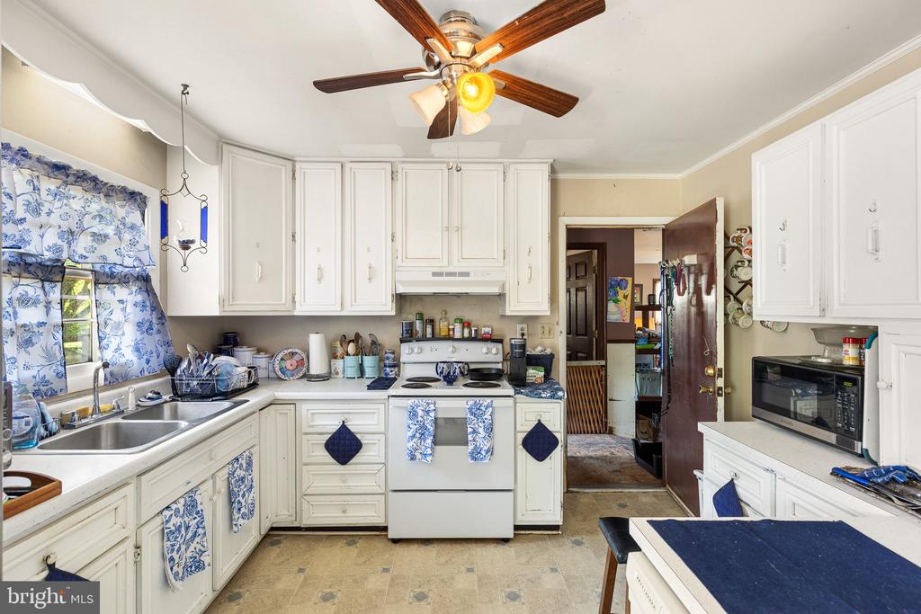 12101 GREENWOOD RD, ORANGE, Virginia 22960, 3 Bedrooms Bedrooms, ,2 BathroomsBathrooms,Residential,12101 GREENWOOD RD,VAOR2013892 MLS # VAOR2013892