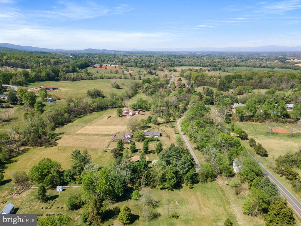 12101 GREENWOOD RD, ORANGE, Virginia 22960, 3 Bedrooms Bedrooms, ,2 BathroomsBathrooms,Residential,12101 GREENWOOD RD,VAOR2013884 MLS # VAOR2013884