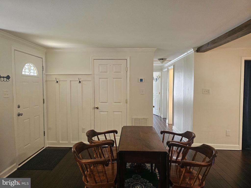 8421 PAMUNKEY RD, SPOTSYLVANIA, Virginia 22551, 3 Bedrooms Bedrooms, ,1 BathroomBathrooms,Residential,8421 PAMUNKEY RD,VASP2041090 MLS # VASP2041090