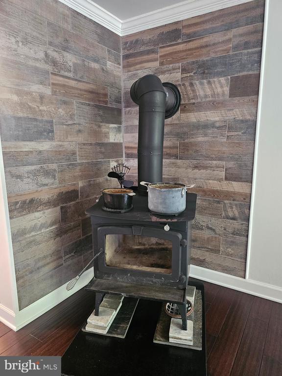 8421 PAMUNKEY RD, SPOTSYLVANIA, Virginia 22551, 3 Bedrooms Bedrooms, ,1 BathroomBathrooms,Residential,8421 PAMUNKEY RD,VASP2041090 MLS # VASP2041090