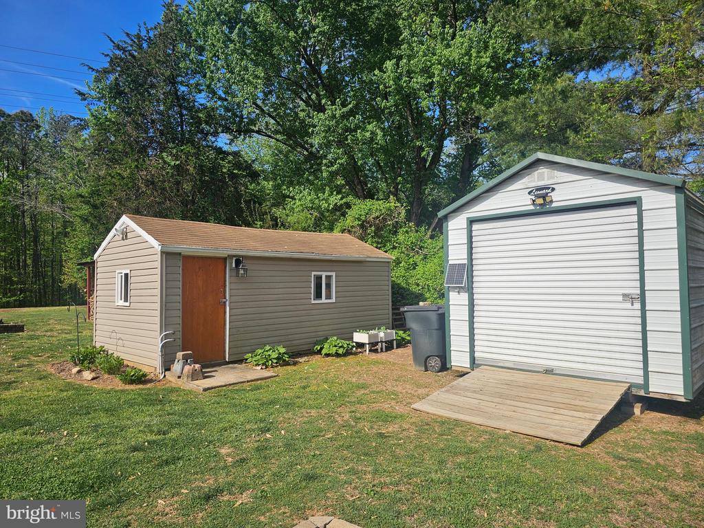 8421 PAMUNKEY RD, SPOTSYLVANIA, Virginia 22551, 3 Bedrooms Bedrooms, ,1 BathroomBathrooms,Residential,8421 PAMUNKEY RD,VASP2041090 MLS # VASP2041090