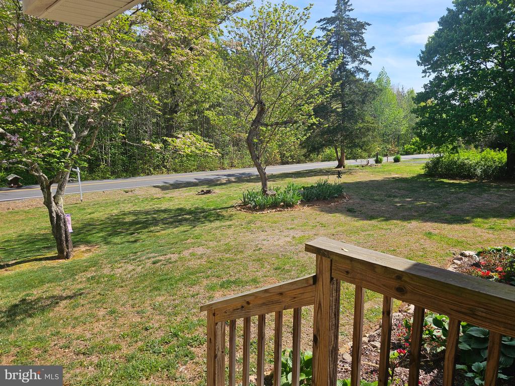 8421 PAMUNKEY RD, SPOTSYLVANIA, Virginia 22551, 3 Bedrooms Bedrooms, ,1 BathroomBathrooms,Residential,8421 PAMUNKEY RD,VASP2041090 MLS # VASP2041090