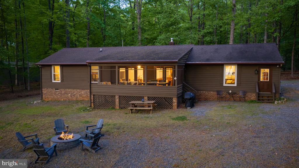 154 BECKY CT, BUMPASS, Virginia 23024, 3 Bedrooms Bedrooms, ,2 BathroomsBathrooms,Residential,154 BECKY CT,VALA2009676 MLS # VALA2009676