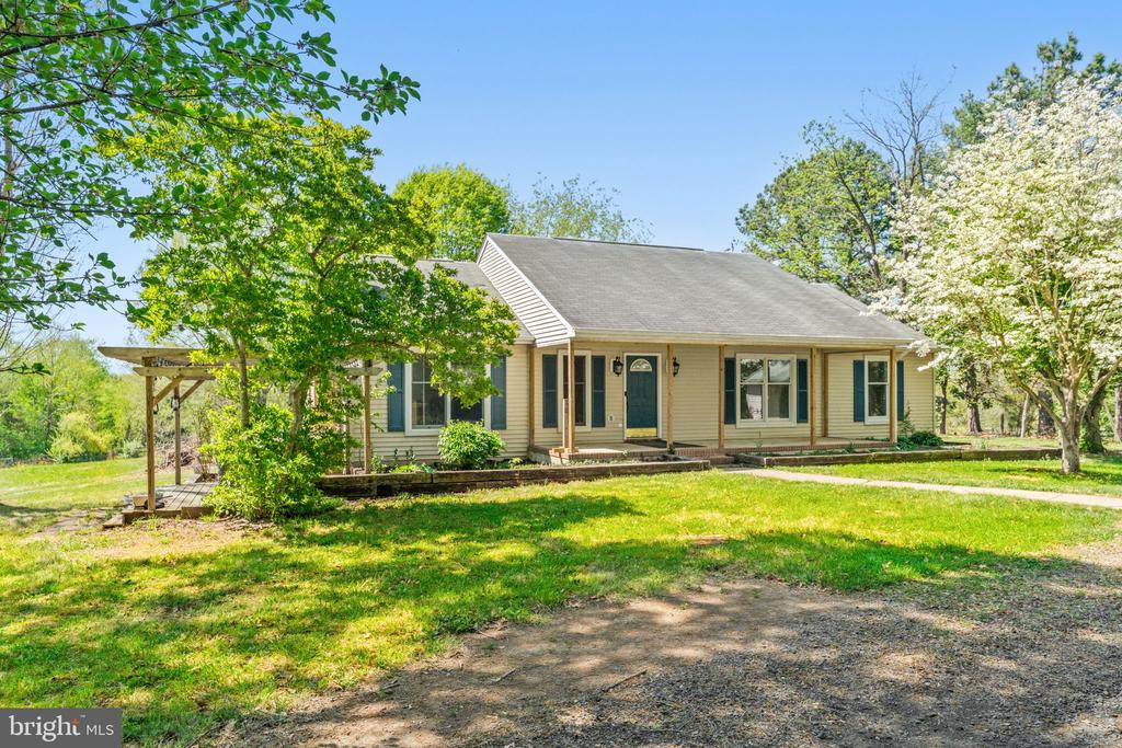 11270 OLD STILLHOUSE RD, BOSTON, Virginia 22713, 3 Bedrooms Bedrooms, ,2 BathroomsBathrooms,Residential,11270 OLD STILLHOUSE RD,VACU2013346 MLS # VACU2013346