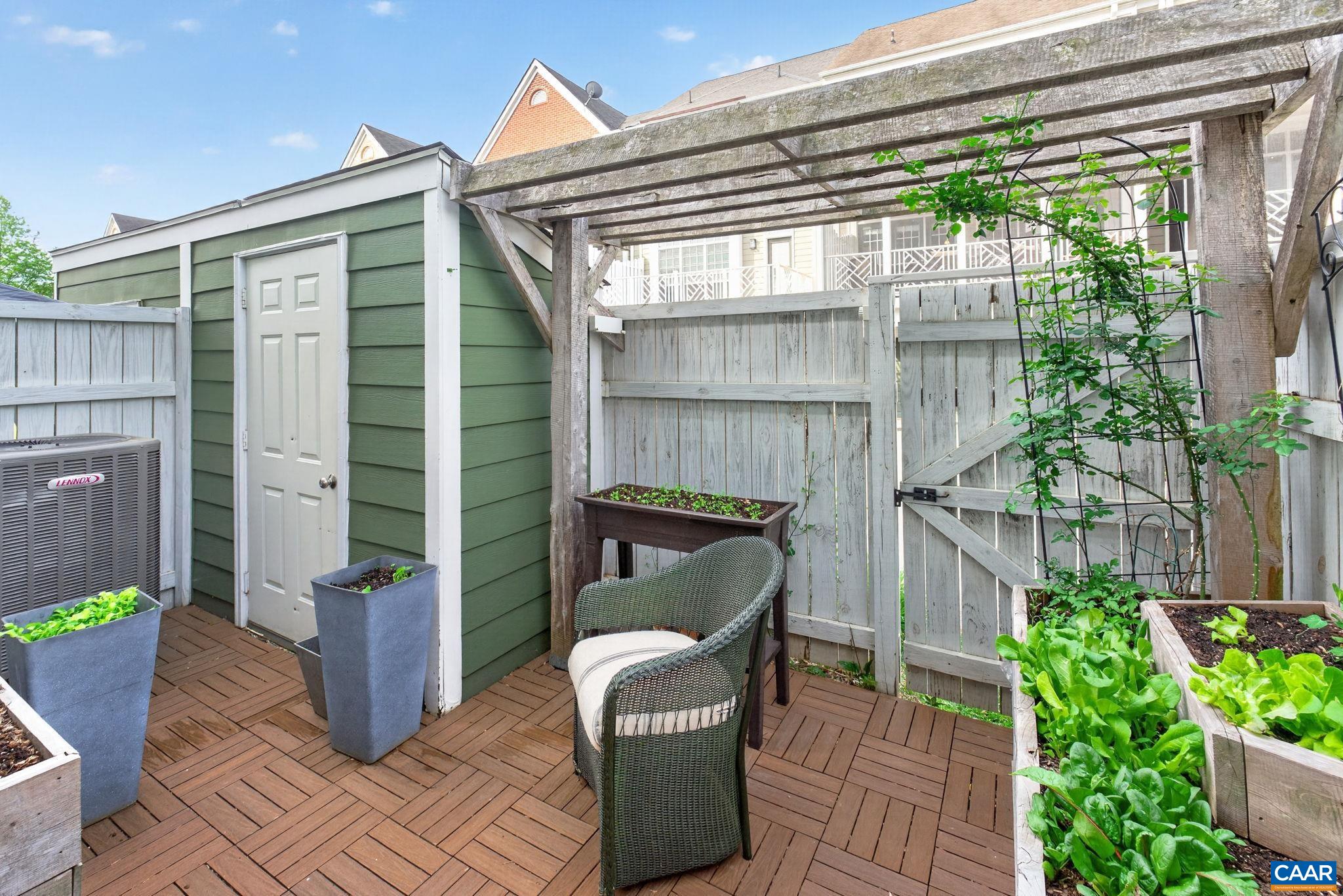 263 PENSHAW CT, CROZET, Virginia 22936, 2 Bedrooms Bedrooms, ,2 BathroomsBathrooms,Residential,263 PENSHAW CT,675481 MLS # 675481