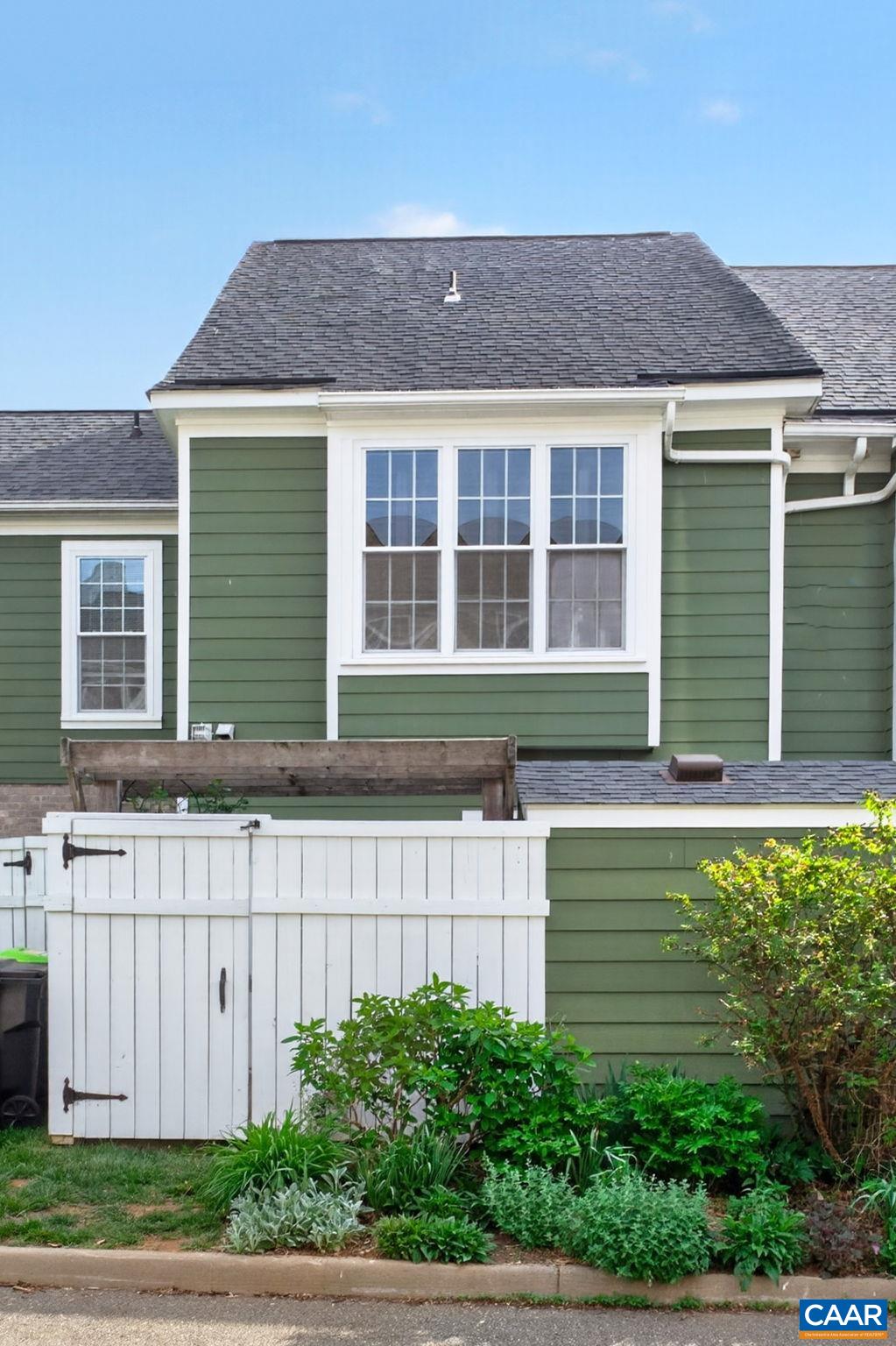 263 PENSHAW CT, CROZET, Virginia 22936, 2 Bedrooms Bedrooms, ,2 BathroomsBathrooms,Residential,263 PENSHAW CT,675481 MLS # 675481