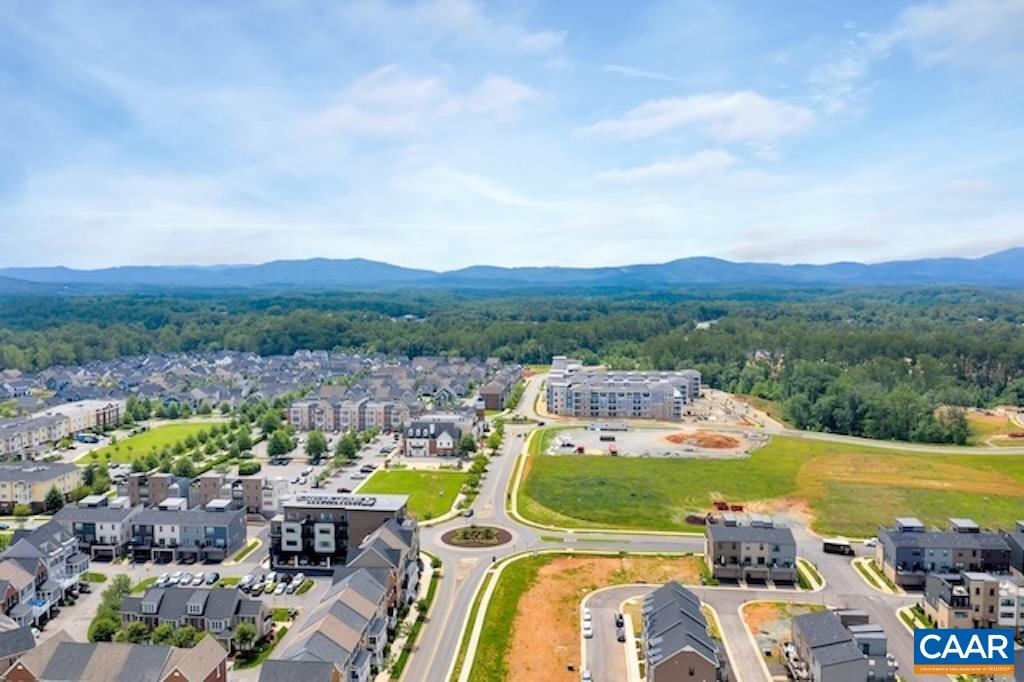 263 PENSHAW CT, CROZET, Virginia 22936, 2 Bedrooms Bedrooms, ,2 BathroomsBathrooms,Residential,263 PENSHAW CT,675481 MLS # 675481