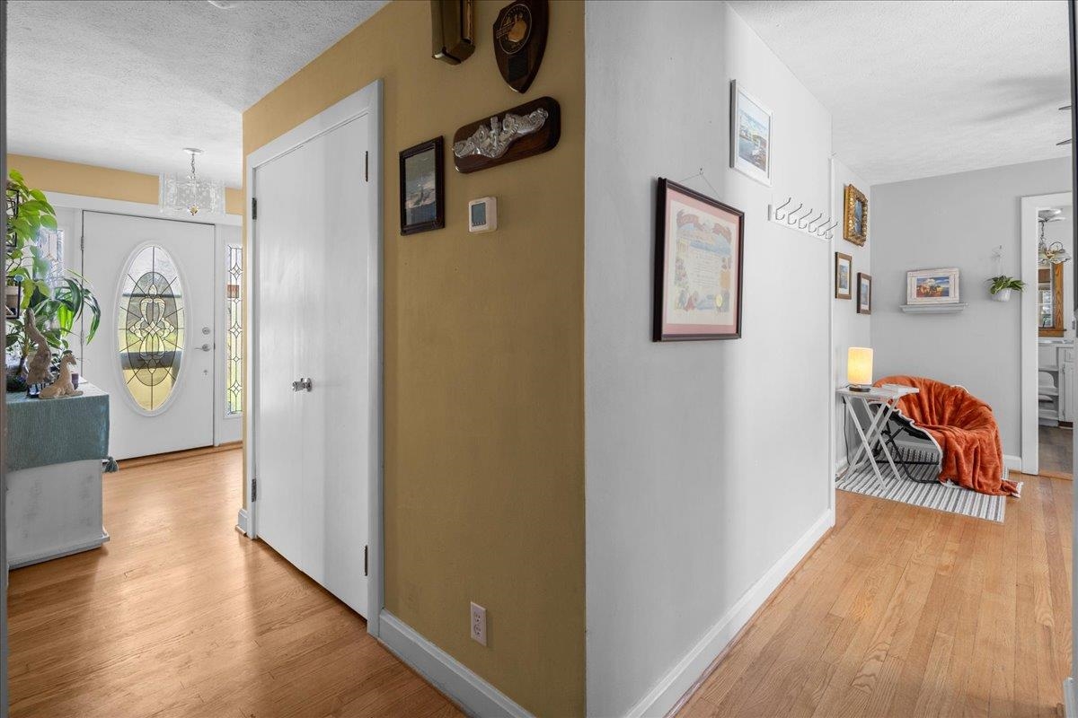 330 N SUNSET DR, BROADWAY, Virginia 22815, 3 Bedrooms Bedrooms, ,2 BathroomsBathrooms,Residential,330 N SUNSET DR,675988 MLS # 675988