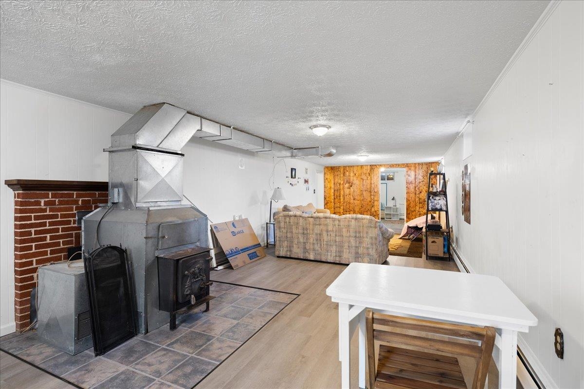 330 N SUNSET DR, BROADWAY, Virginia 22815, 3 Bedrooms Bedrooms, ,2 BathroomsBathrooms,Residential,330 N SUNSET DR,675988 MLS # 675988