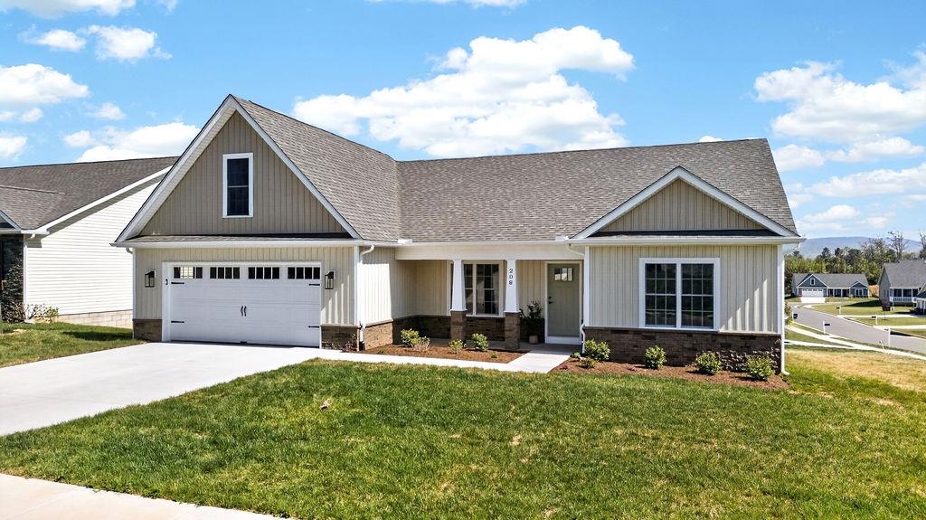 208 LINDBURGH DR, WAYNESBORO, Virginia 22980, 4 Bedrooms Bedrooms, ,2 BathroomsBathrooms,Residential,208 LINDBURGH DR,675990 MLS # 675990