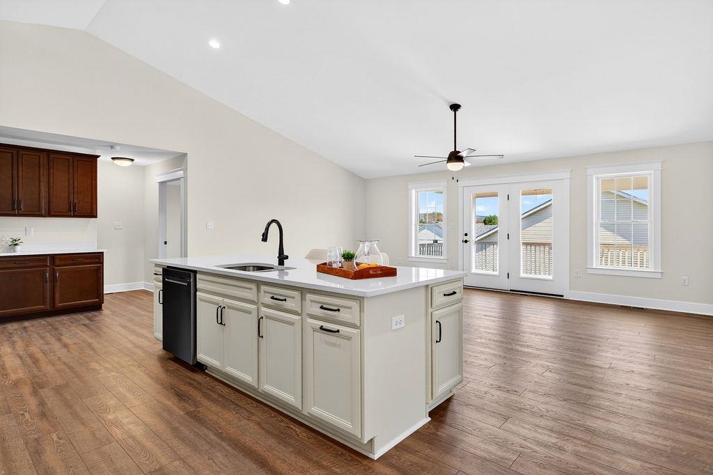 208 LINDBURGH DR, WAYNESBORO, Virginia 22980, 4 Bedrooms Bedrooms, ,2 BathroomsBathrooms,Residential,208 LINDBURGH DR,675990 MLS # 675990