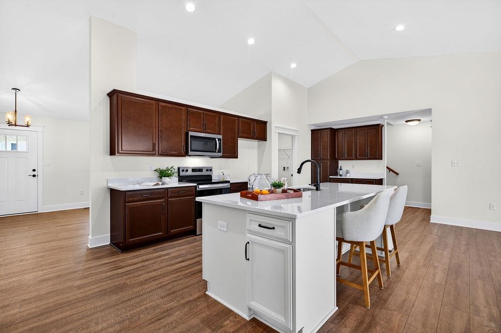 208 LINDBURGH DR, WAYNESBORO, Virginia 22980, 4 Bedrooms Bedrooms, ,2 BathroomsBathrooms,Residential,208 LINDBURGH DR,675990 MLS # 675990