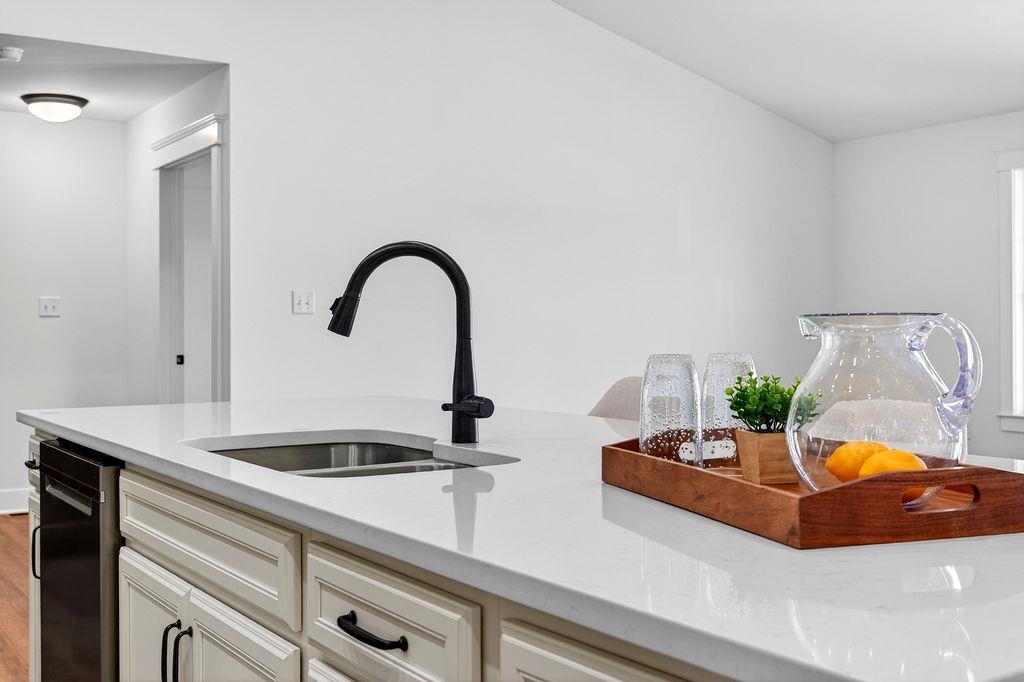 208 LINDBURGH DR, WAYNESBORO, Virginia 22980, 4 Bedrooms Bedrooms, ,2 BathroomsBathrooms,Residential,208 LINDBURGH DR,675990 MLS # 675990