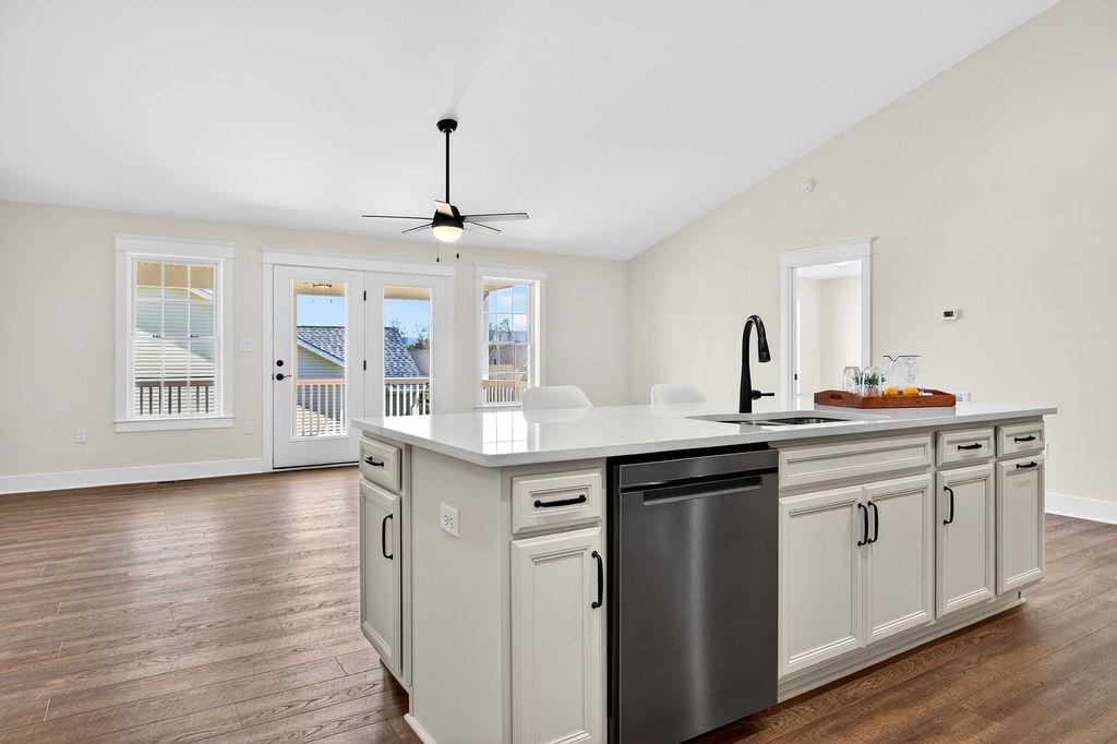 208 LINDBURGH DR, WAYNESBORO, Virginia 22980, 4 Bedrooms Bedrooms, ,2 BathroomsBathrooms,Residential,208 LINDBURGH DR,675990 MLS # 675990