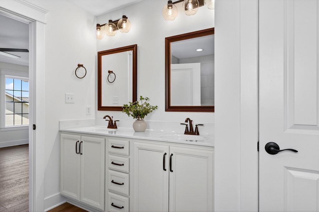 208 LINDBURGH DR, WAYNESBORO, Virginia 22980, 4 Bedrooms Bedrooms, ,2 BathroomsBathrooms,Residential,208 LINDBURGH DR,675990 MLS # 675990