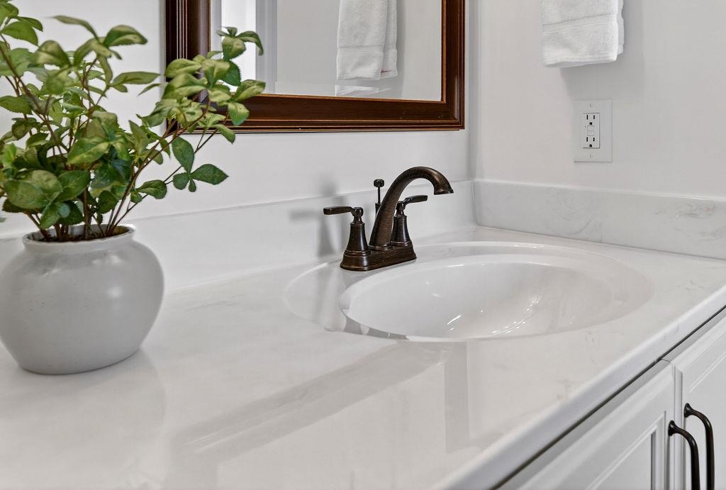 208 LINDBURGH DR, WAYNESBORO, Virginia 22980, 4 Bedrooms Bedrooms, ,2 BathroomsBathrooms,Residential,208 LINDBURGH DR,675990 MLS # 675990