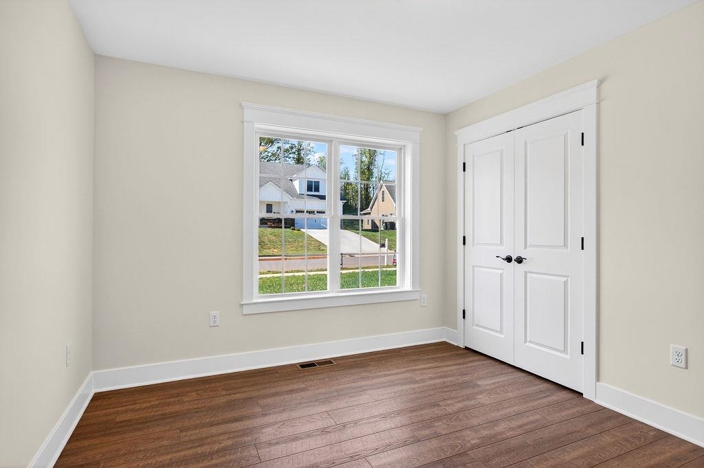 208 LINDBURGH DR, WAYNESBORO, Virginia 22980, 4 Bedrooms Bedrooms, ,2 BathroomsBathrooms,Residential,208 LINDBURGH DR,675990 MLS # 675990