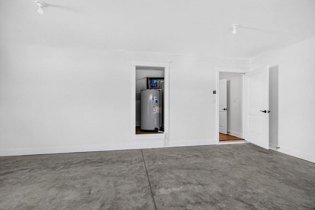 208 LINDBURGH DR, WAYNESBORO, Virginia 22980, 4 Bedrooms Bedrooms, ,2 BathroomsBathrooms,Residential,208 LINDBURGH DR,675990 MLS # 675990