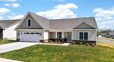208 LINDBURGH DR, WAYNESBORO, Virginia 22980, 4 Bedrooms Bedrooms, ,2 BathroomsBathrooms,Residential,208 LINDBURGH DR,675990 MLS # 675990