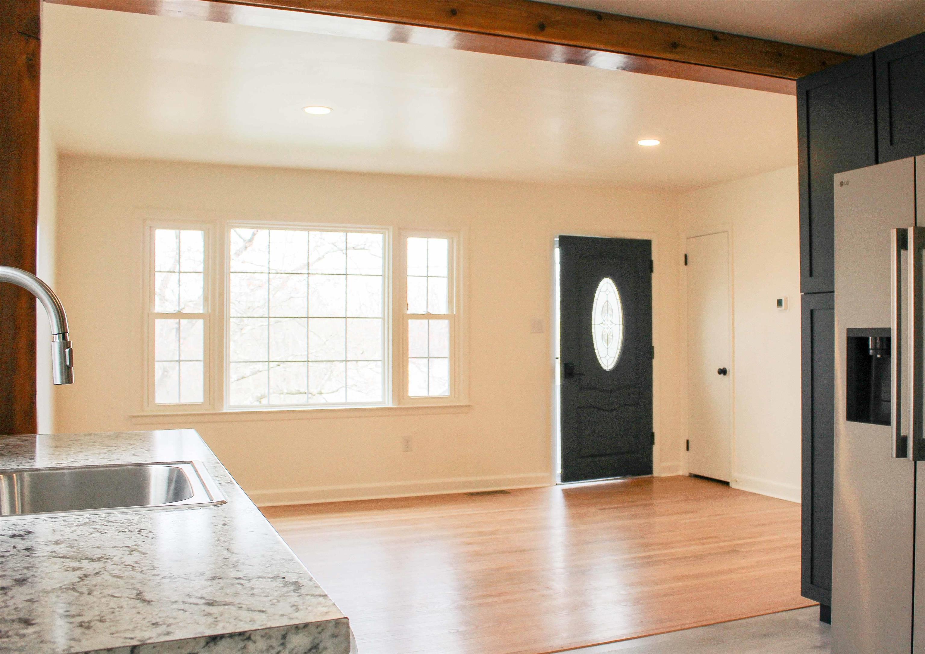 306 HOOVER ST, STAUNTON, Virginia 24401, 3 Bedrooms Bedrooms, ,1 BathroomBathrooms,Residential,306 HOOVER ST,675991 MLS # 675991