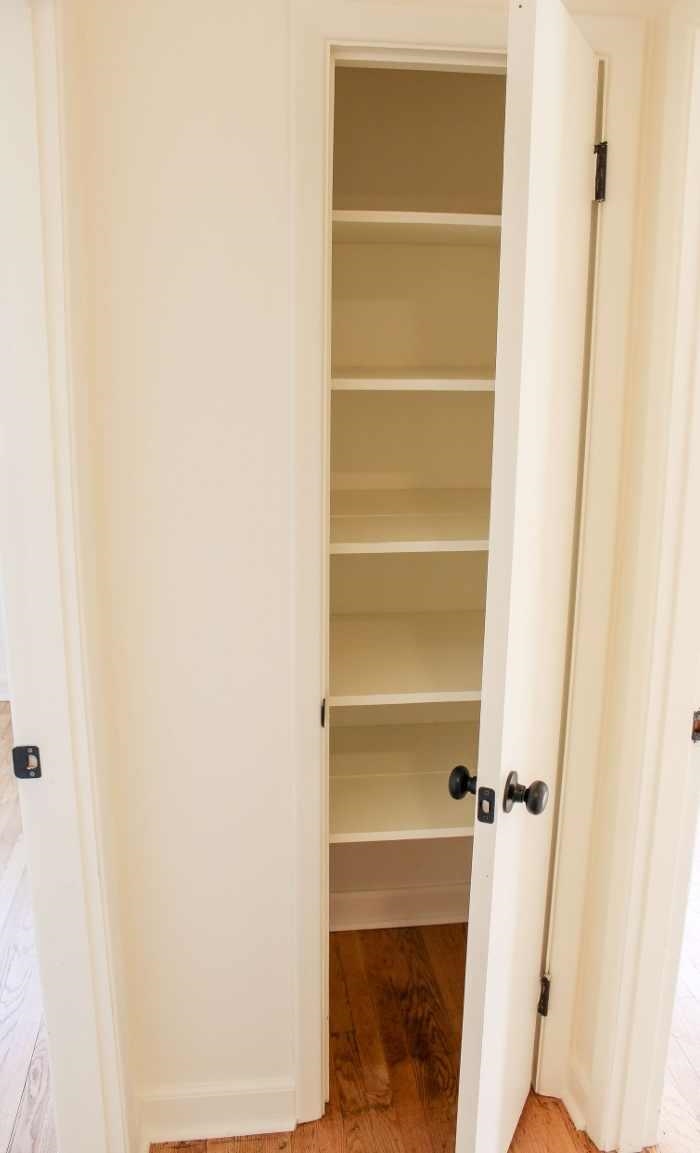 306 HOOVER ST, STAUNTON, Virginia 24401, 3 Bedrooms Bedrooms, ,1 BathroomBathrooms,Residential,306 HOOVER ST,675991 MLS # 675991