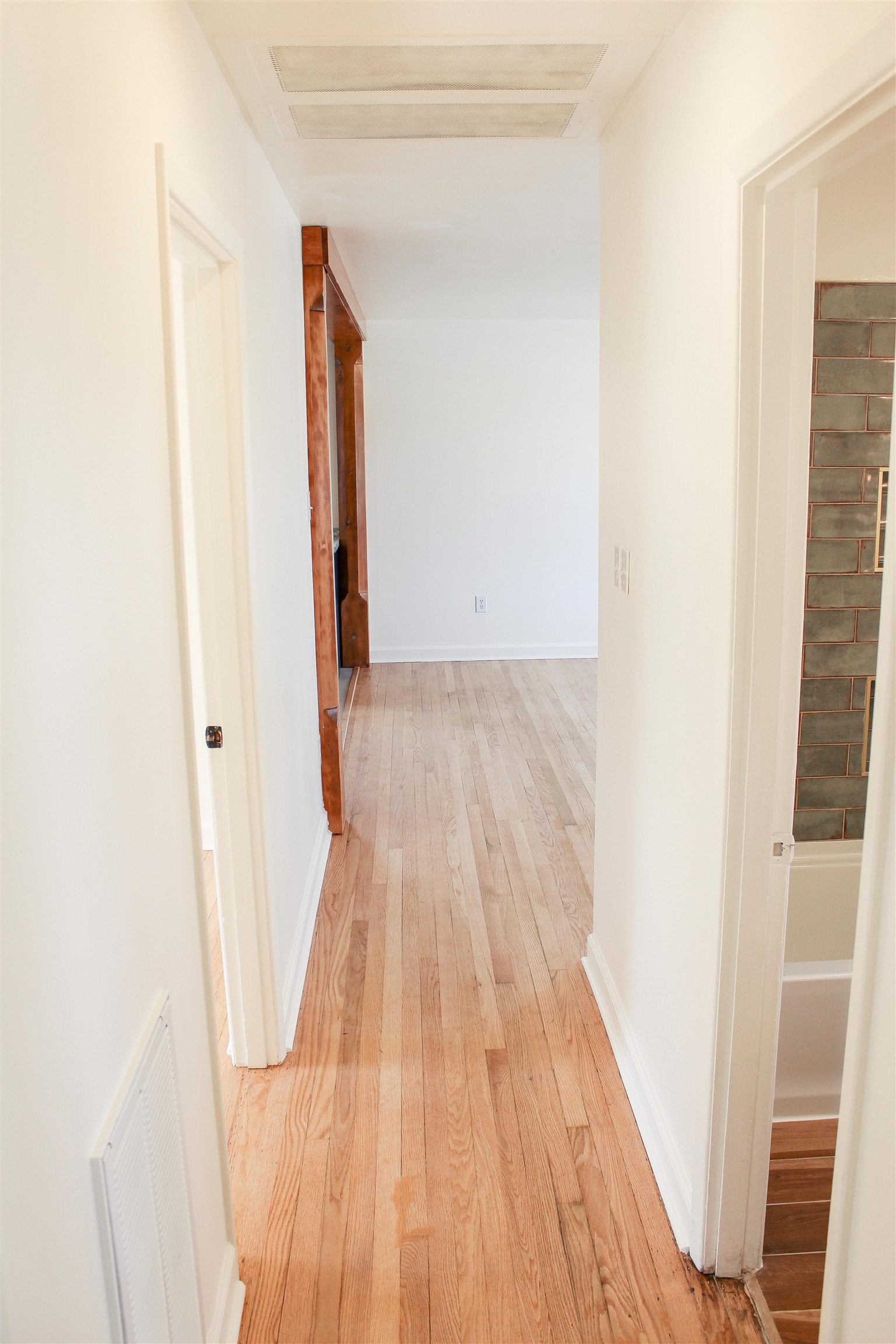 306 HOOVER ST, STAUNTON, Virginia 24401, 3 Bedrooms Bedrooms, ,1 BathroomBathrooms,Residential,306 HOOVER ST,675991 MLS # 675991