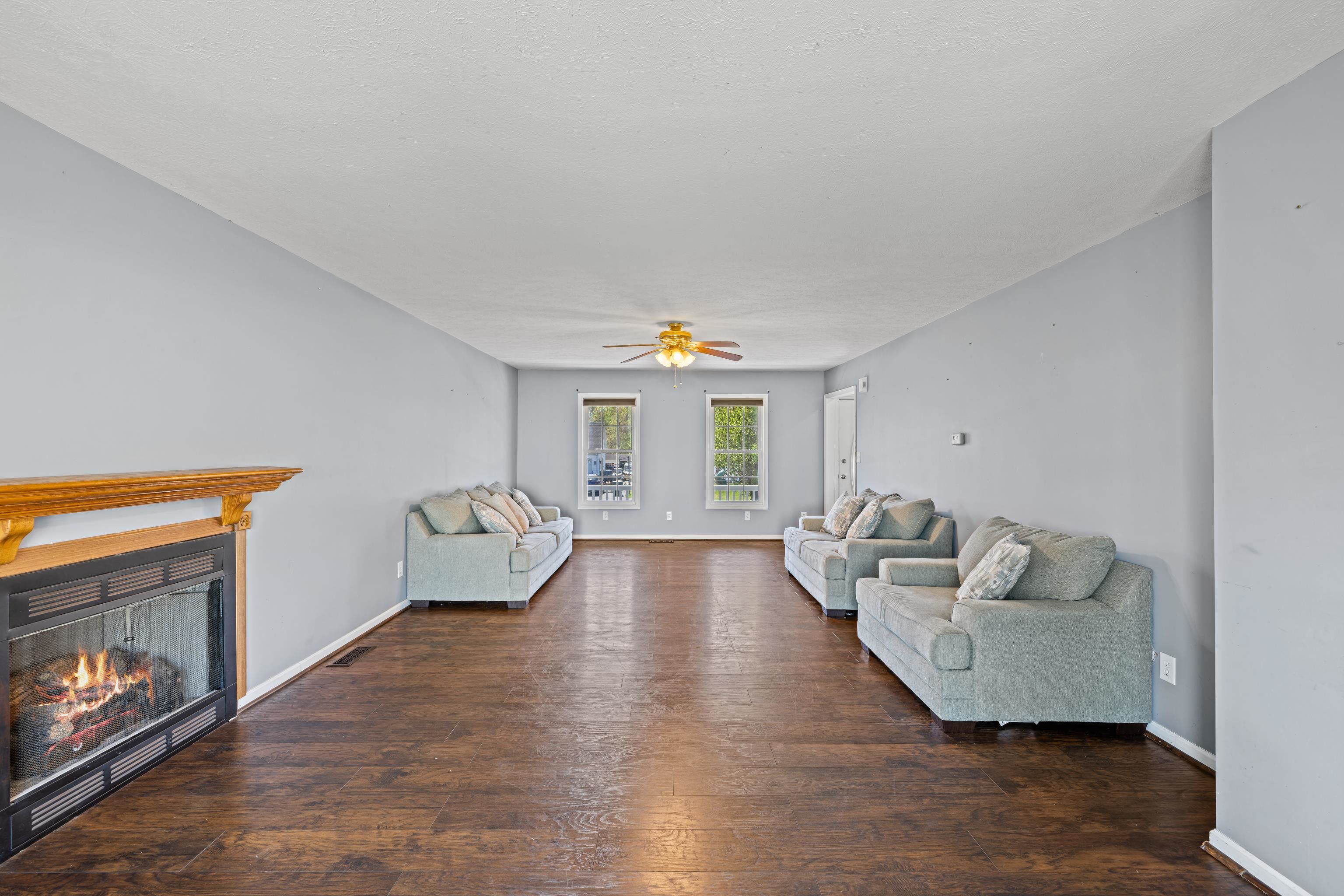 98 WOODSIDE DR, WAYNESBORO, Virginia 22980, 5 Bedrooms Bedrooms, ,2 BathroomsBathrooms,Residential,98 WOODSIDE DR,675992 MLS # 675992