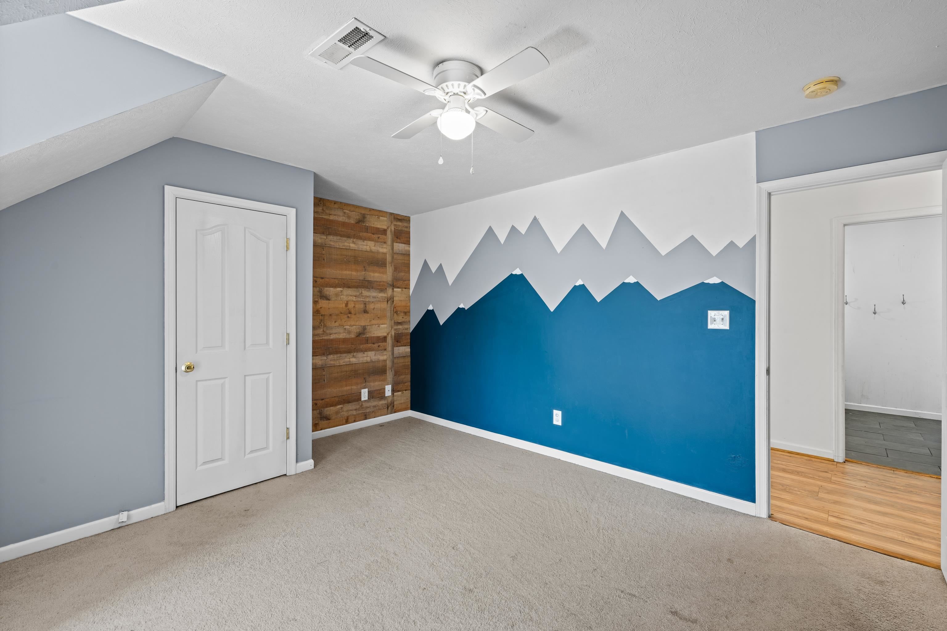 98 WOODSIDE DR, WAYNESBORO, Virginia 22980, 5 Bedrooms Bedrooms, ,2 BathroomsBathrooms,Residential,98 WOODSIDE DR,675992 MLS # 675992