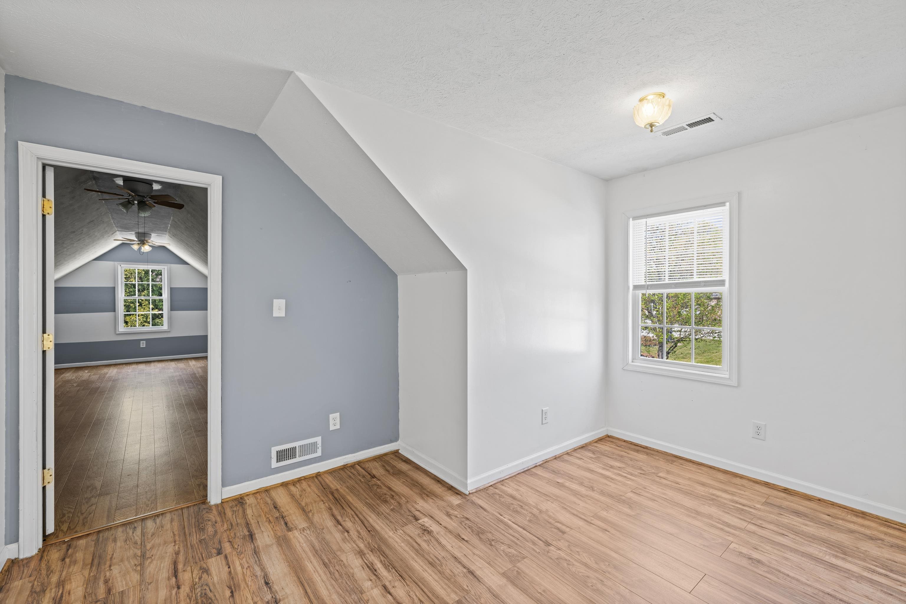 98 WOODSIDE DR, WAYNESBORO, Virginia 22980, 5 Bedrooms Bedrooms, ,2 BathroomsBathrooms,Residential,98 WOODSIDE DR,675992 MLS # 675992