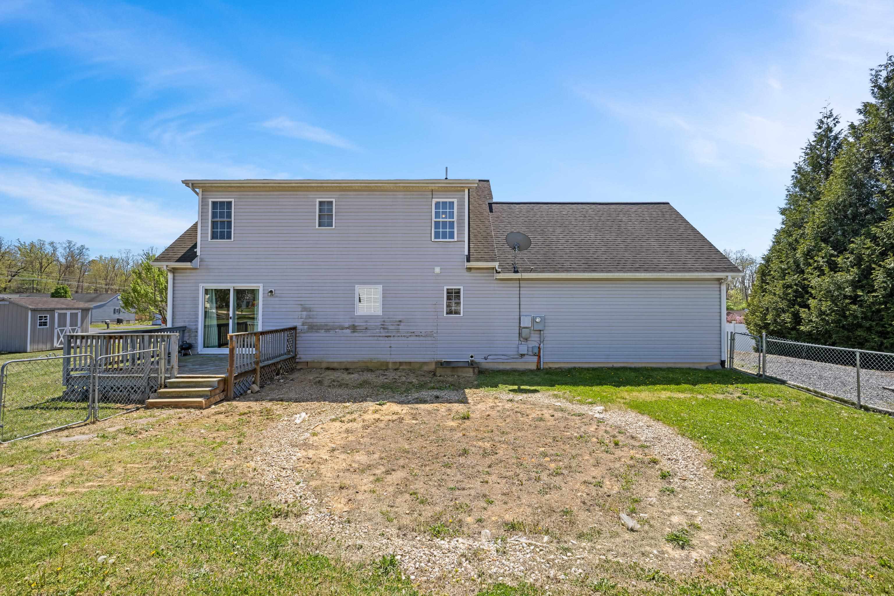 98 WOODSIDE DR, WAYNESBORO, Virginia 22980, 5 Bedrooms Bedrooms, ,2 BathroomsBathrooms,Residential,98 WOODSIDE DR,675992 MLS # 675992