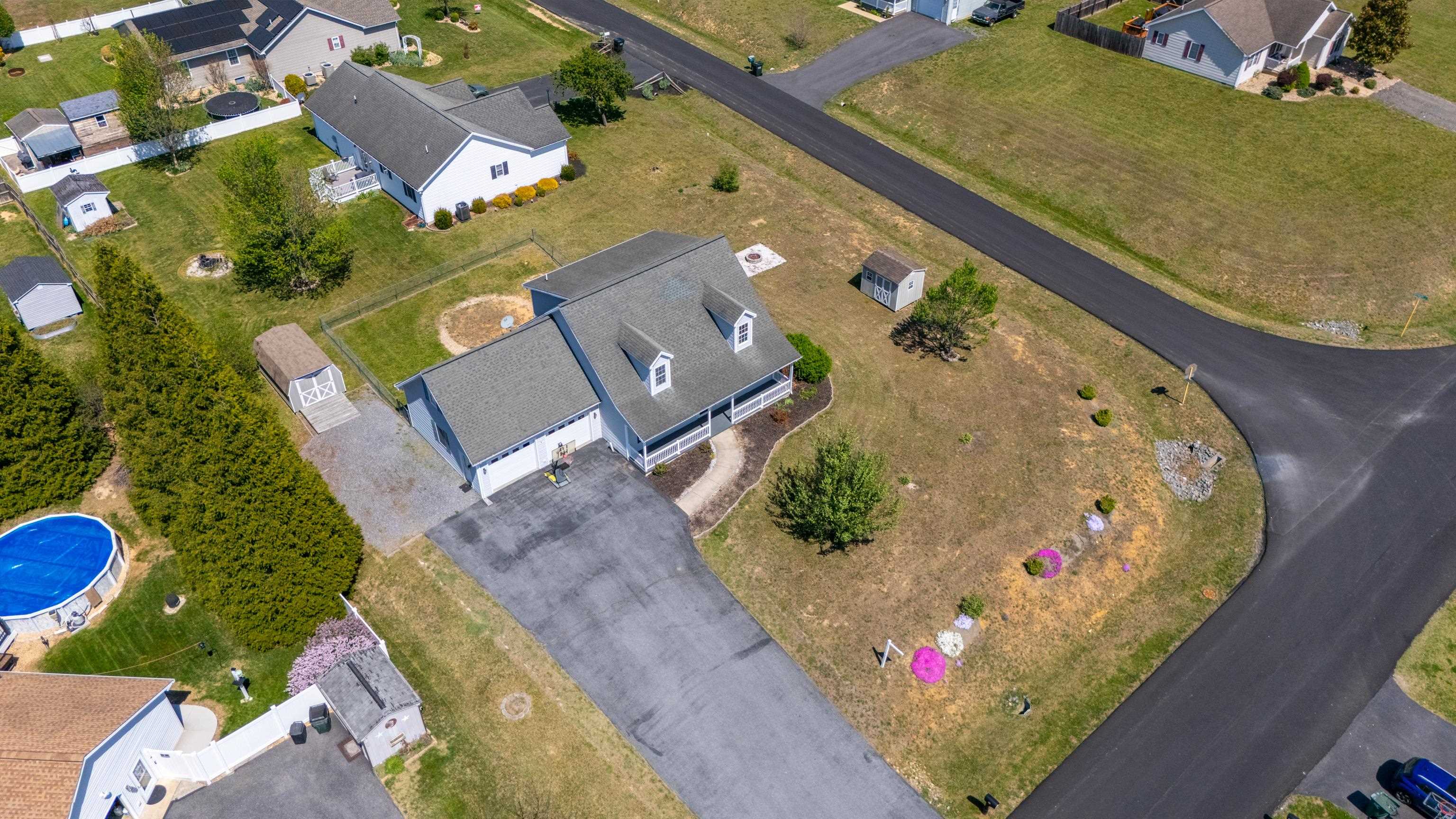 98 WOODSIDE DR, WAYNESBORO, Virginia 22980, 5 Bedrooms Bedrooms, ,2 BathroomsBathrooms,Residential,98 WOODSIDE DR,675992 MLS # 675992