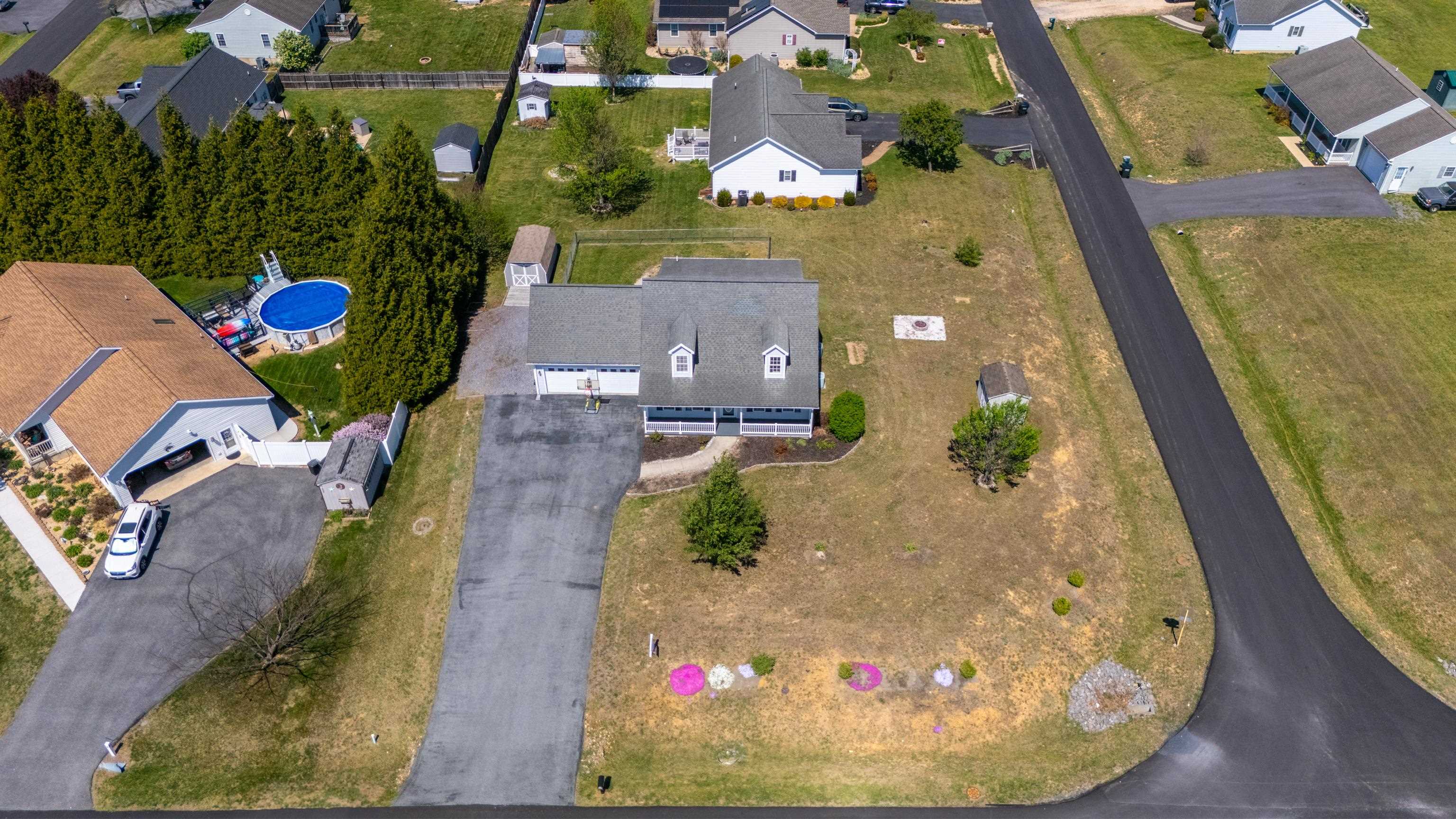 98 WOODSIDE DR, WAYNESBORO, Virginia 22980, 5 Bedrooms Bedrooms, ,2 BathroomsBathrooms,Residential,98 WOODSIDE DR,675992 MLS # 675992