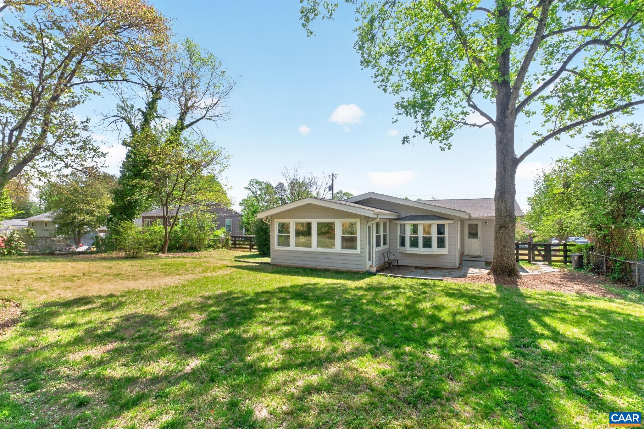 2623 COMMONWEALTH DR, CHARLOTTESVILLE, Virginia 22901, 3 Bedrooms Bedrooms, ,2 BathroomsBathrooms,Residential,2623 COMMONWEALTH DR,675994 MLS # 675994