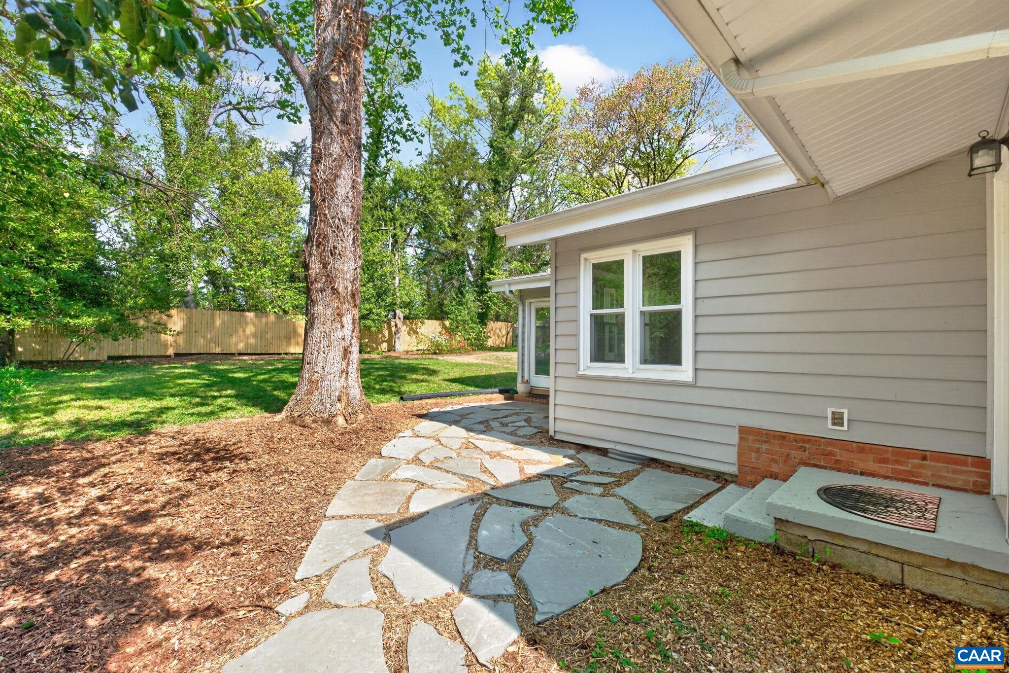 2623 COMMONWEALTH DR, CHARLOTTESVILLE, Virginia 22901, 3 Bedrooms Bedrooms, ,2 BathroomsBathrooms,Residential,2623 COMMONWEALTH DR,675994 MLS # 675994