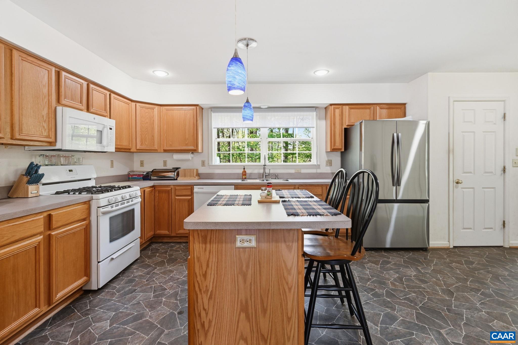 85 MAGNOLIA CT, BARBOURSVILLE, Virginia 22923, 3 Bedrooms Bedrooms, ,2 BathroomsBathrooms,Residential,85 MAGNOLIA CT,675995 MLS # 675995