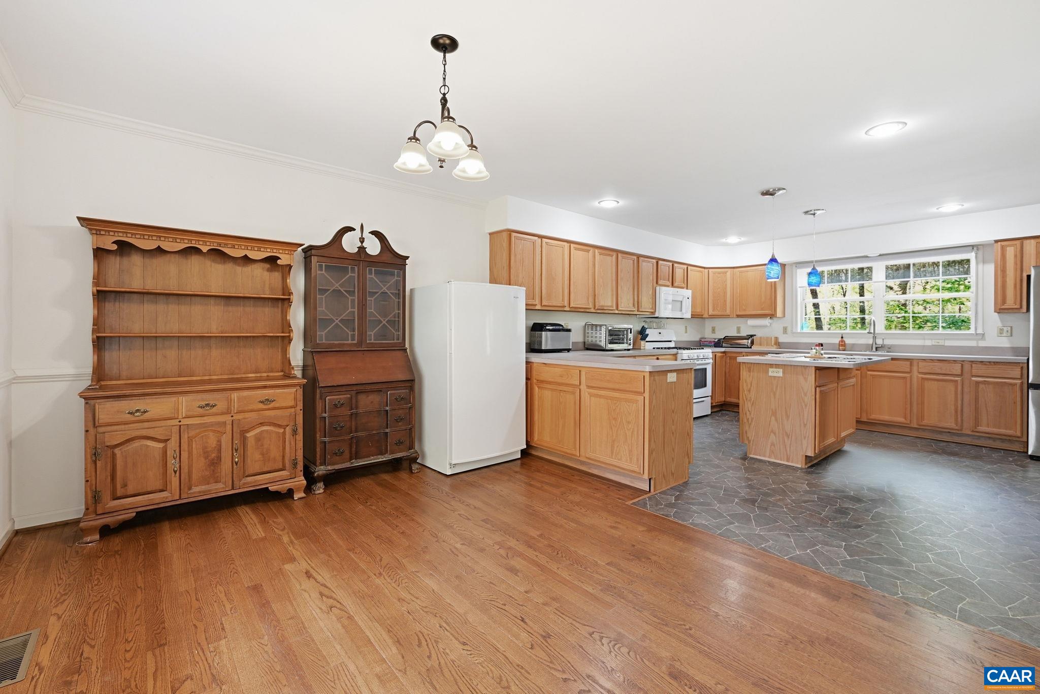 85 MAGNOLIA CT, BARBOURSVILLE, Virginia 22923, 3 Bedrooms Bedrooms, ,2 BathroomsBathrooms,Residential,85 MAGNOLIA CT,675995 MLS # 675995