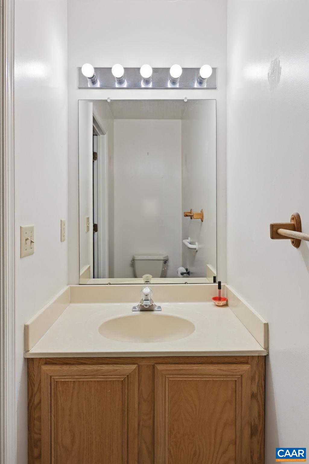 85 MAGNOLIA CT, BARBOURSVILLE, Virginia 22923, 3 Bedrooms Bedrooms, ,2 BathroomsBathrooms,Residential,85 MAGNOLIA CT,675995 MLS # 675995