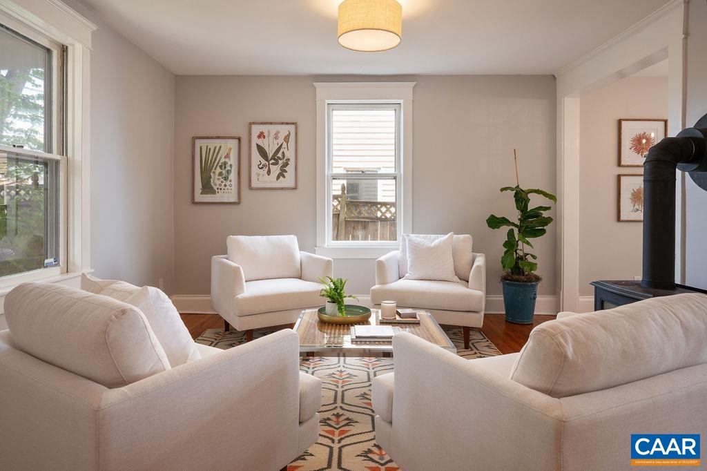 118 GOODMAN ST, CHARLOTTESVILLE, Virginia 22902, 4 Bedrooms Bedrooms, ,3 BathroomsBathrooms,Residential,118 GOODMAN ST,675998 MLS # 675998