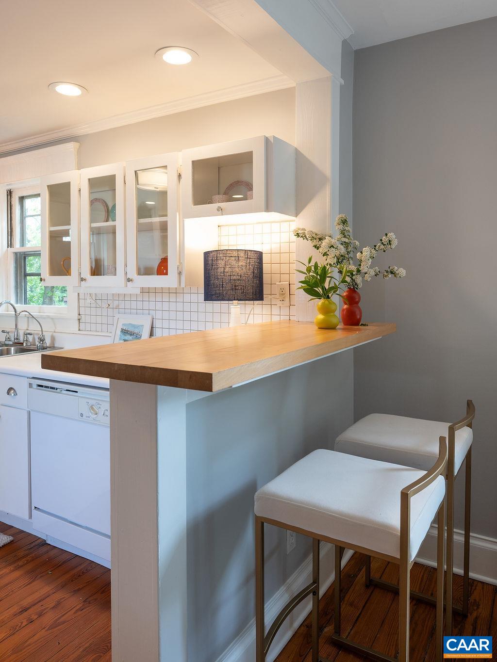 118 GOODMAN ST, CHARLOTTESVILLE, Virginia 22902, 4 Bedrooms Bedrooms, ,3 BathroomsBathrooms,Residential,118 GOODMAN ST,675998 MLS # 675998