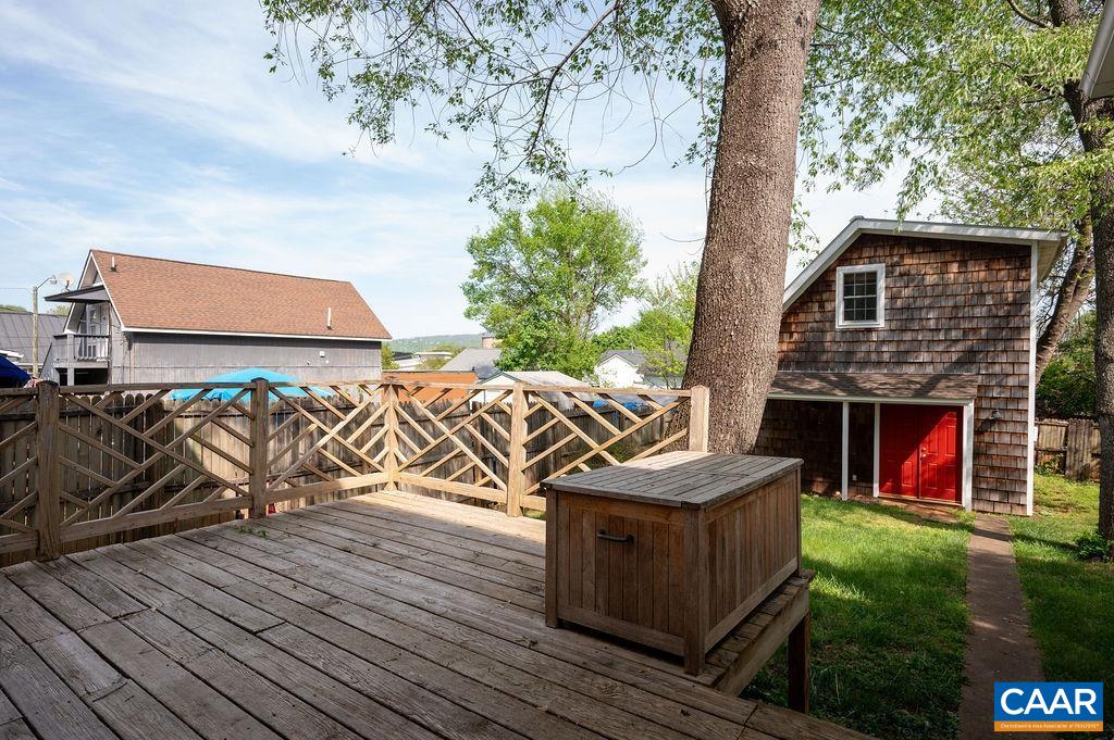 118 GOODMAN ST, CHARLOTTESVILLE, Virginia 22902, 4 Bedrooms Bedrooms, ,3 BathroomsBathrooms,Residential,118 GOODMAN ST,675998 MLS # 675998