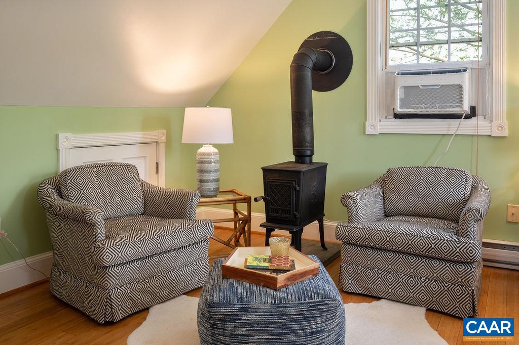 118 GOODMAN ST, CHARLOTTESVILLE, Virginia 22902, 4 Bedrooms Bedrooms, ,3 BathroomsBathrooms,Residential,118 GOODMAN ST,675998 MLS # 675998