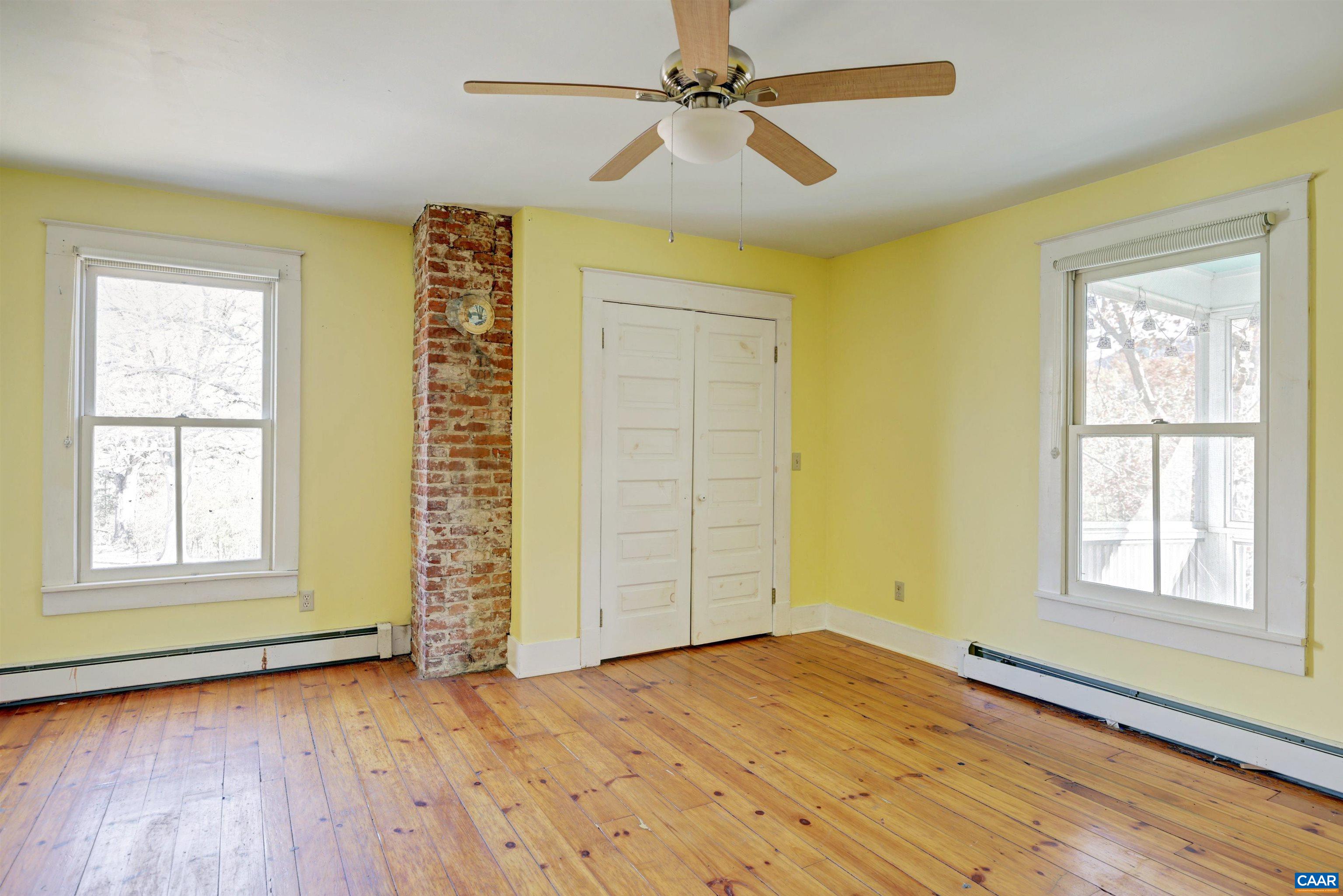 26 VINEYARD DR, MILLBORO, Virginia 24460, 3 Bedrooms Bedrooms, ,2 BathroomsBathrooms,Residential,26 VINEYARD DR,676000 MLS # 676000