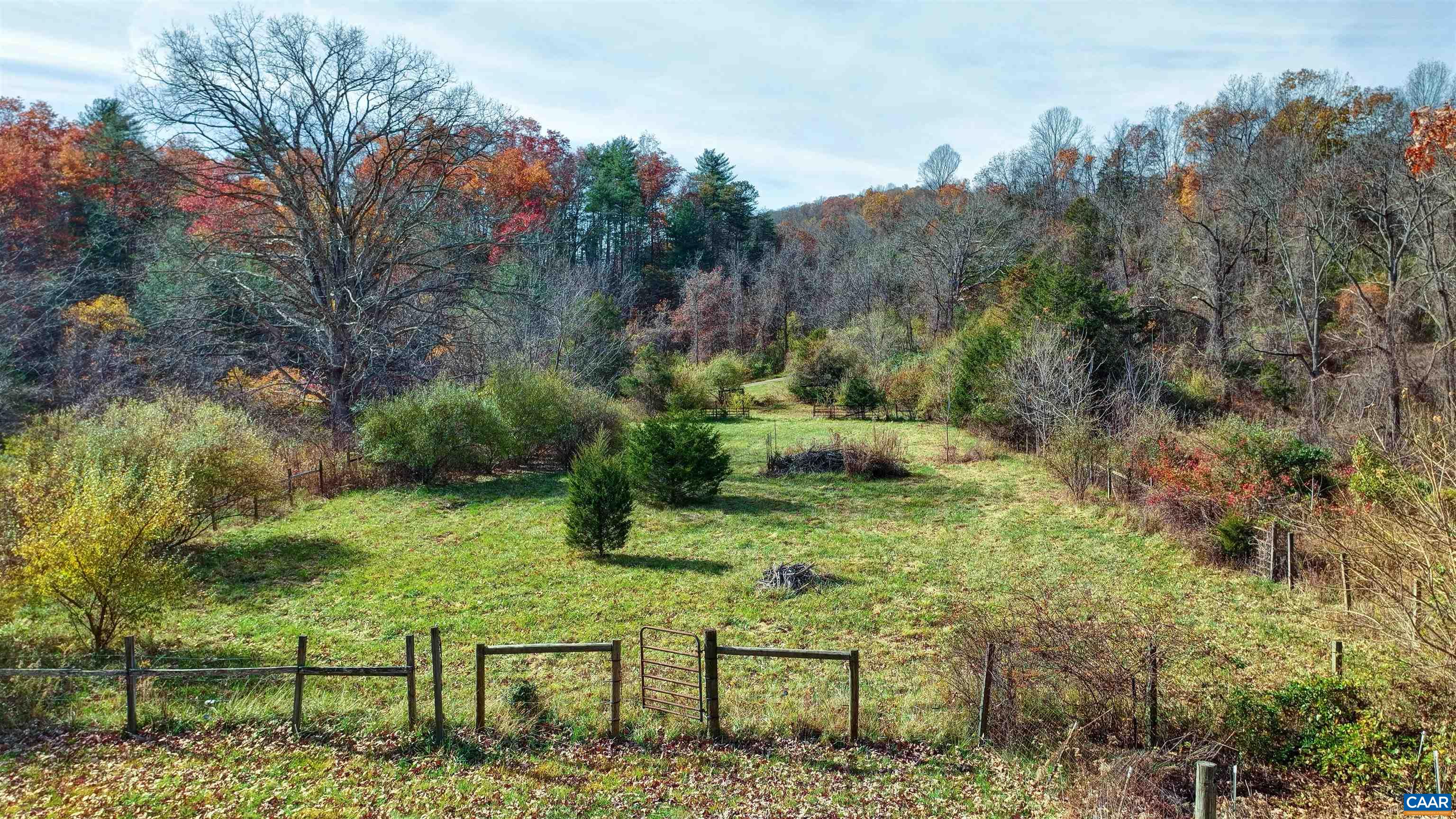 26 VINEYARD DR, MILLBORO, Virginia 24460, 3 Bedrooms Bedrooms, ,2 BathroomsBathrooms,Residential,26 VINEYARD DR,676000 MLS # 676000